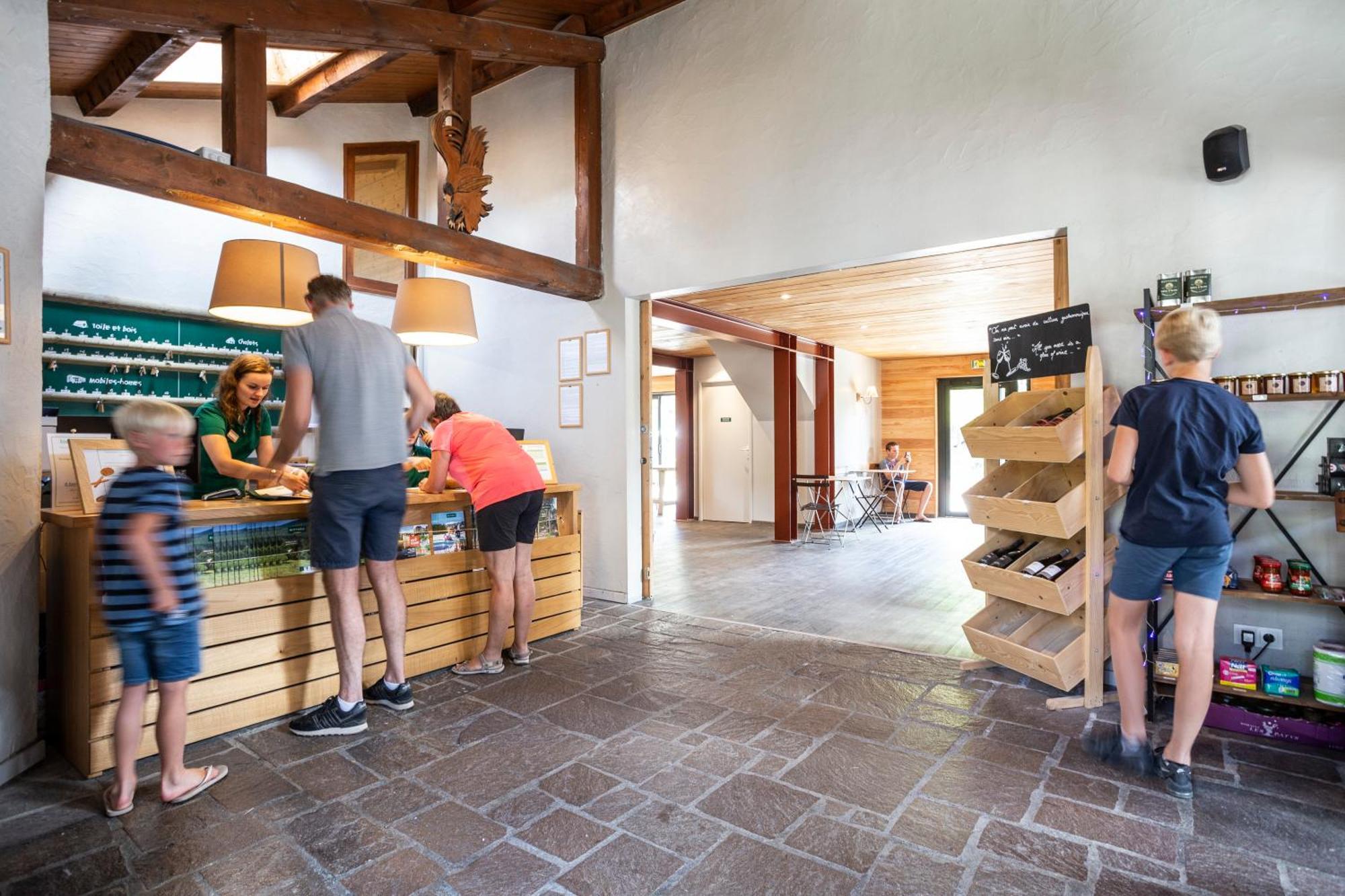 Huttopia Bourg St Maurice Buitenkant foto